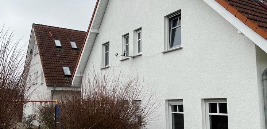Blankenfelde-Mahlow: Frisch renovierte  2 Zimmer Wohnung